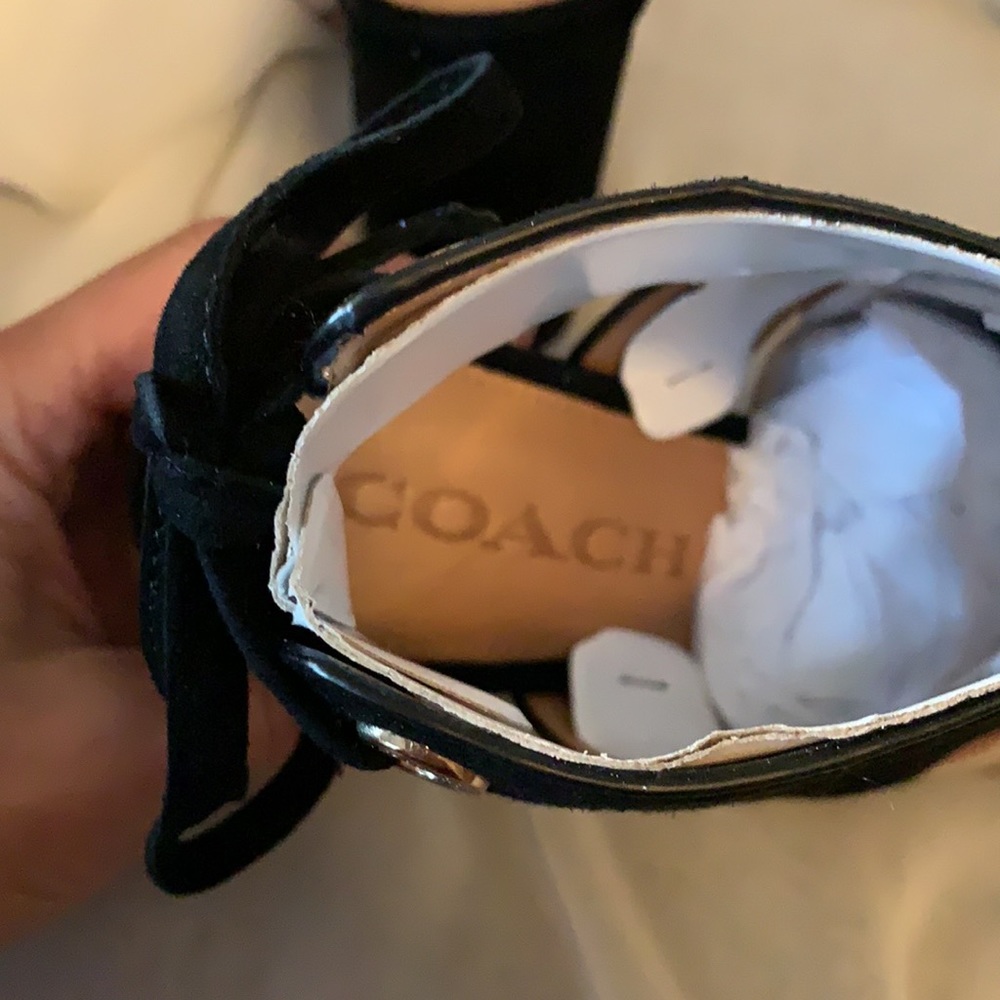 Brand new coach Minetta sandals - Picture 4 of 7